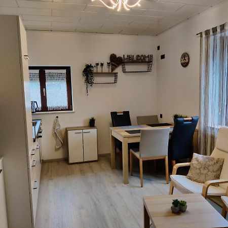 Holiday Home In Quiet Beautiful Area With Two Separate, Modern, Furnished Apartments Deutsch-Wagram Exterior photo