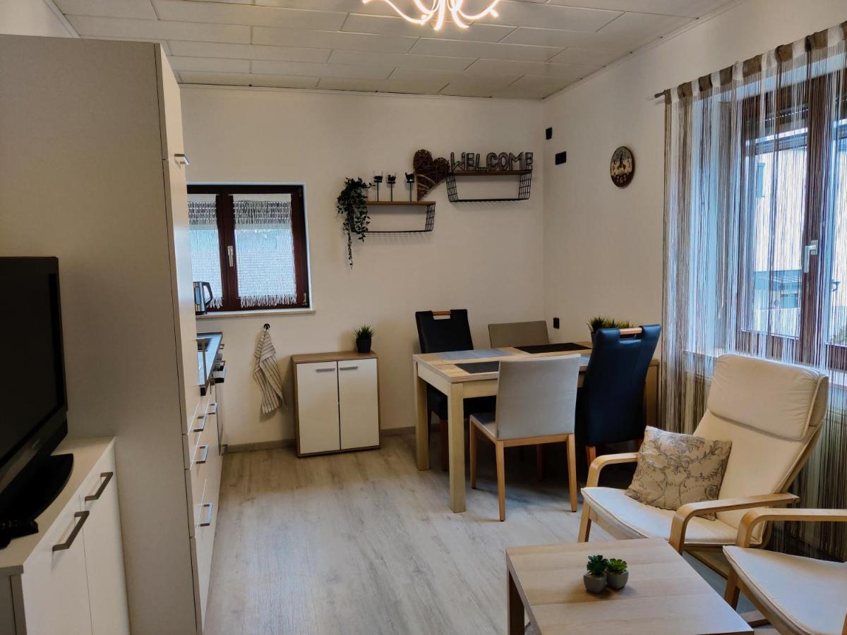 Holiday Home In Quiet Beautiful Area With Two Separate, Modern, Furnished Apartments Deutsch-Wagram Exterior photo