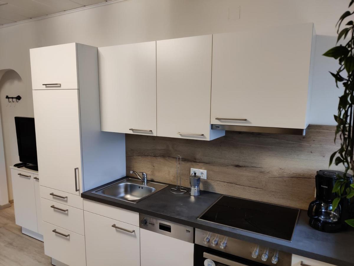 Holiday Home In Quiet Beautiful Area With Two Separate, Modern, Furnished Apartments Deutsch-Wagram Exterior photo